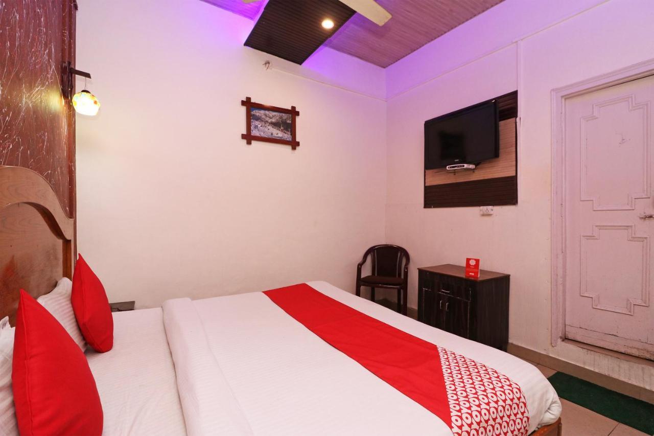 Oyo 81042 Rajput Resort Patiāla Buitenkant foto